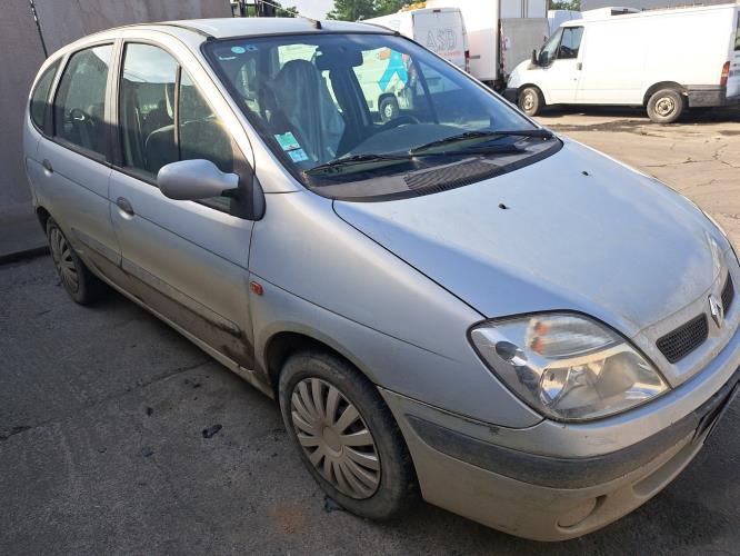 Image Feu arriere principal droit (feux) - RENAULT SCENIC 1