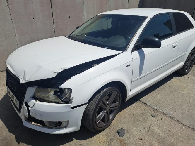 Image Malle/Hayon arriere - AUDI A3 2