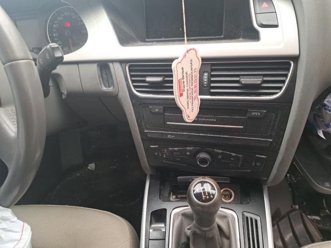 Image Commande GPS - AUDI A4 3