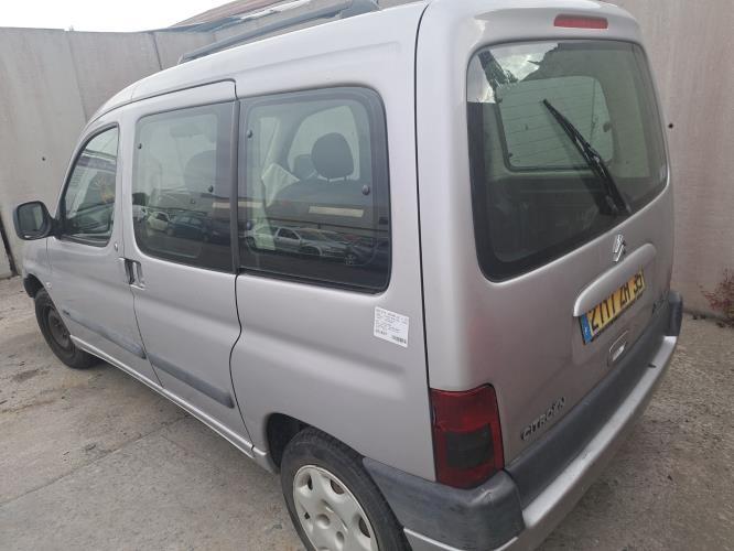 Image Feu arriere principal droit (feux) - CITROEN BERLINGO 1