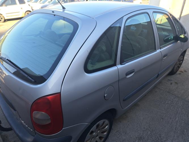 Image Feu arriere principal gauche (feux) - CITROEN XSARA PICASSO