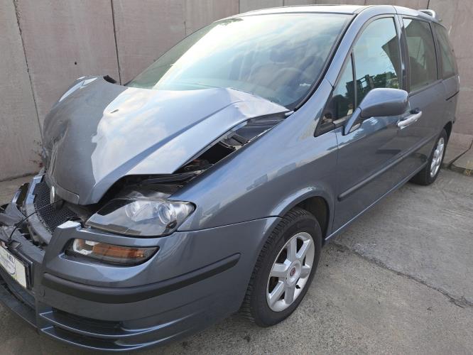 Image Malle/Hayon arriere - FIAT ULYSSE 2