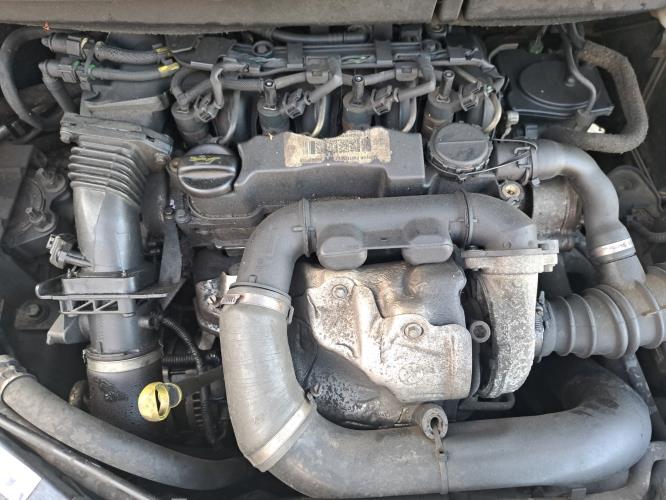Image Pare choc avant - FORD C-MAX 1