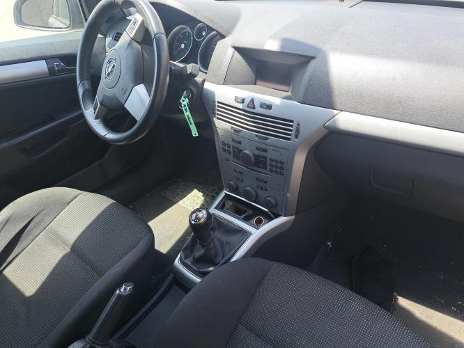 Image Autoradio d'origine - OPEL ASTRA H