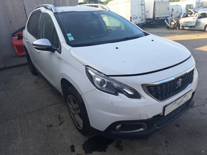 Image Ecran GPS - PEUGEOT 2008 1