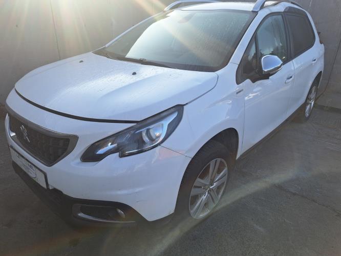 Image Ecran GPS - PEUGEOT 2008 1