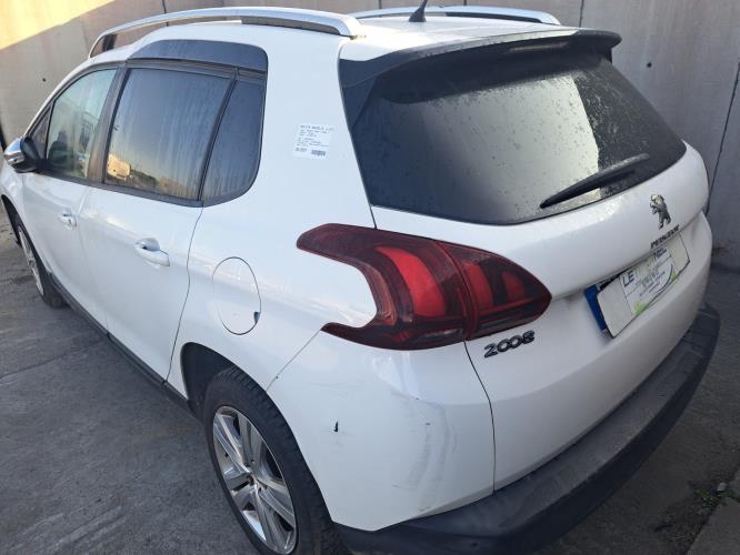 Image Ecran GPS - PEUGEOT 2008 1