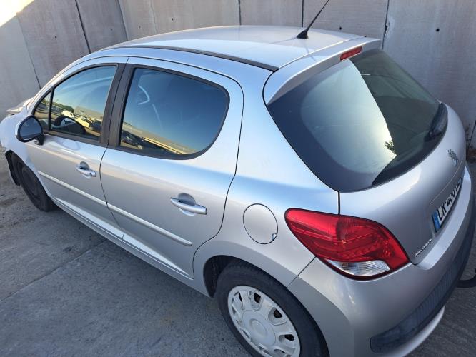 Image Autoradio d'origine - PEUGEOT 207