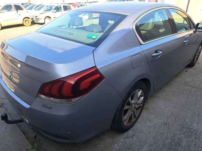 Image Ecran GPS - PEUGEOT 508 1