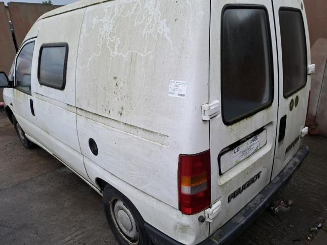 Image Pare choc avant - PEUGEOT EXPERT 1