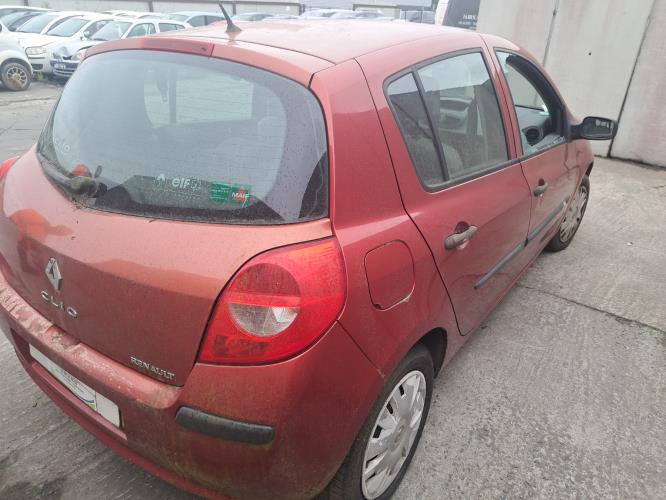 Image Renfort pare choc arriere (traverse) - RENAULT CLIO 3