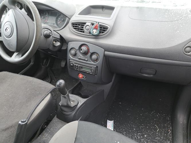 Image Plage arriere - RENAULT CLIO 3