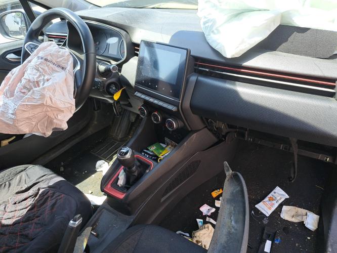 Image Feu arriere secondaire droit (feux) - RENAULT CLIO 5