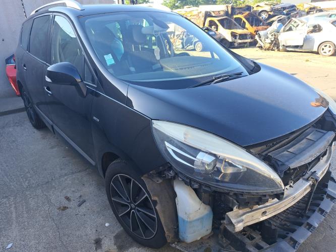Image Attelage (boule de remorquage) - RENAULT GRAND SCENIC 3