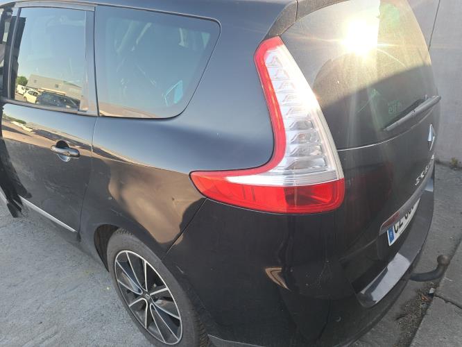 Image Attelage (boule de remorquage) - RENAULT GRAND SCENIC 3