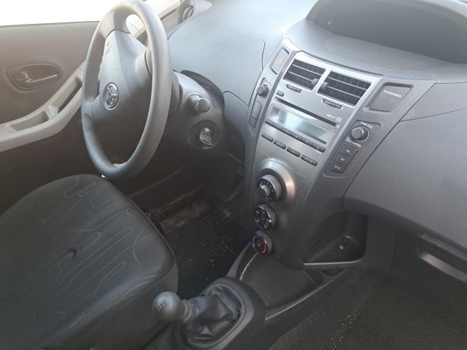 Image Boite de vitesses - TOYOTA YARIS 2
