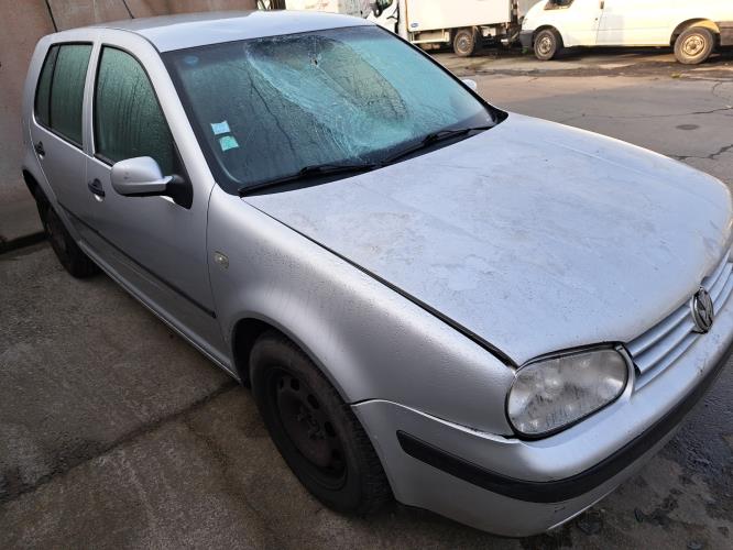 Image Porte avant droit - VOLKSWAGEN GOLF 4