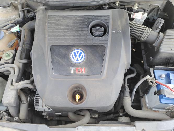 Image Plage arriere - VOLKSWAGEN GOLF 4