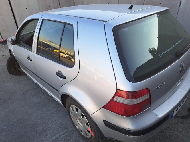 Image Feu arriere principal droit (feux) - VOLKSWAGEN GOLF 4
