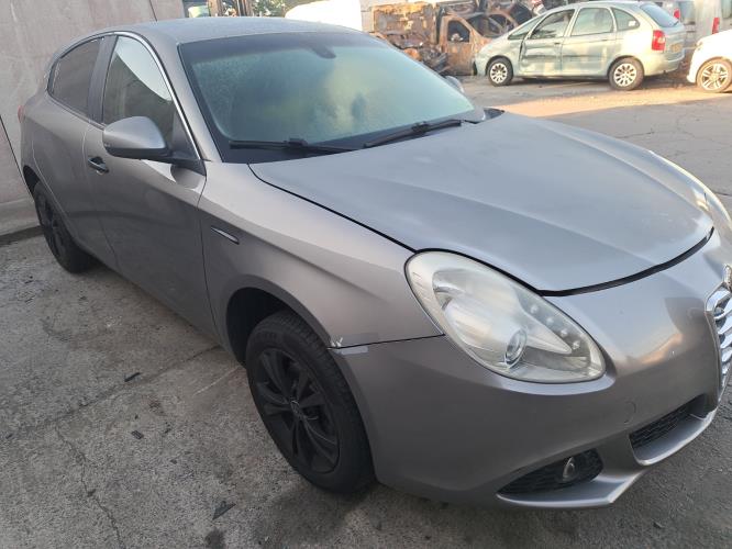 Image Retroviseur gauche - ALFA ROMEO GIULIETTA 2