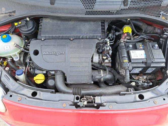 Image Plage arriere - FIAT 500 2
