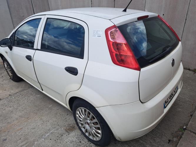 Image Retroviseur droit - FIAT GRANDE PUNTO