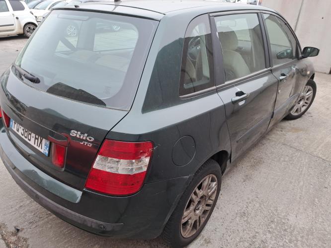 Image Porte avant gauche - FIAT STILO