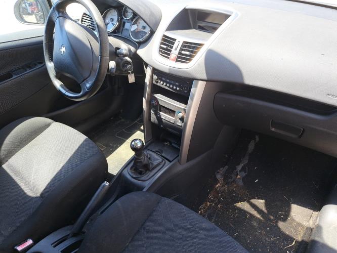 Image Renfort pare choc avant (traverse) - PEUGEOT 207