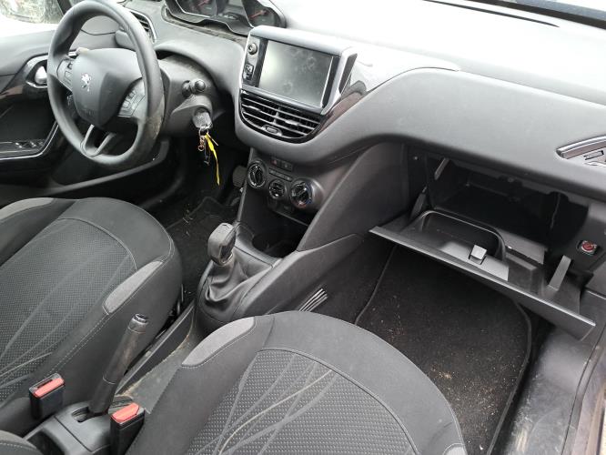 Image Roue de secours - PEUGEOT 208 1