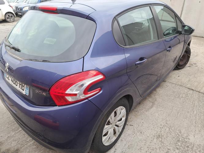 Image Roue de secours - PEUGEOT 208 1