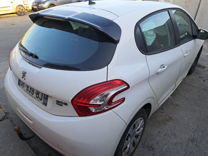 Image Pommeau de vitesses - PEUGEOT 208 1