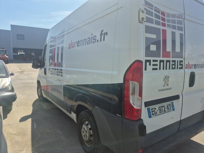 Image Pare chocs centrale arriere (utilitaire) - PEUGEOT BOXER 3