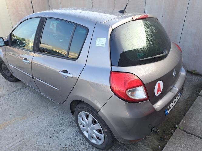 Image Ecran GPS - RENAULT CLIO 3