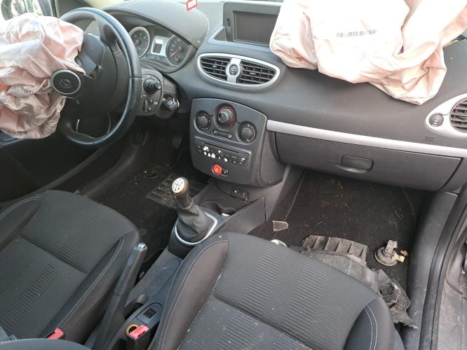 Image Ecran GPS - RENAULT CLIO 3