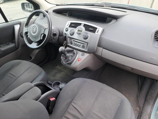 Image Autoradio d'origine - RENAULT GRAND SCENIC 2