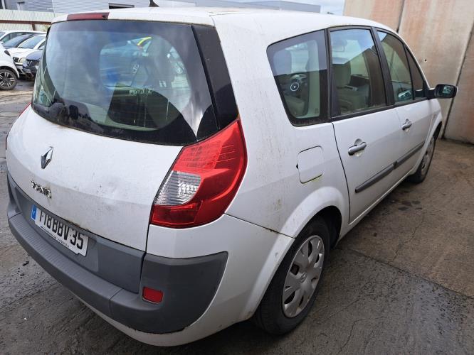 Image Capot - RENAULT GRAND SCENIC 2