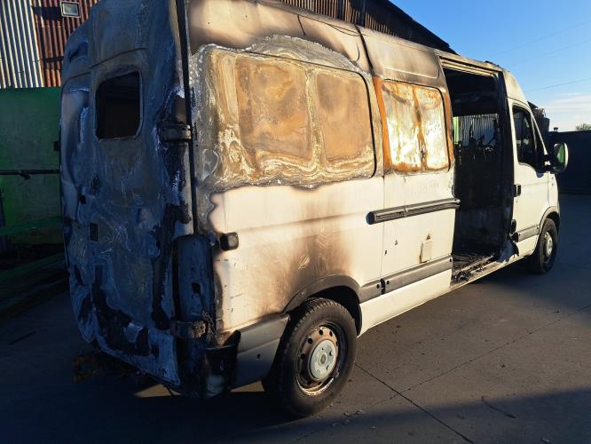 Image Pare choc avant - RENAULT MASTER 2