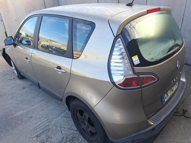Image Plage arriere - RENAULT SCENIC 3