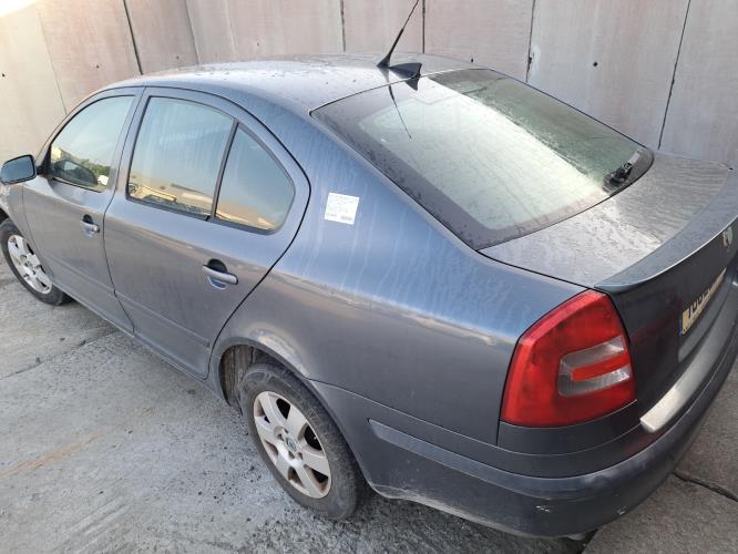 Image Retroviseur droit - SKODA OCTAVIA 2