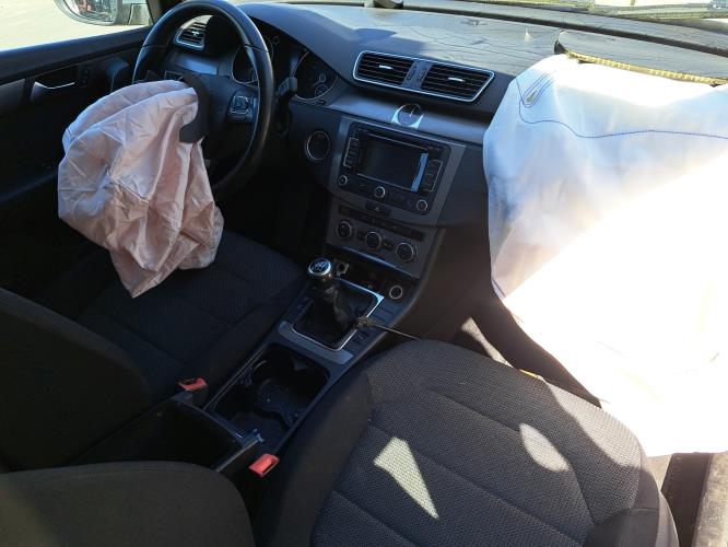Image Feu arriere principal gauche (feux) - VOLKSWAGEN PASSAT 6