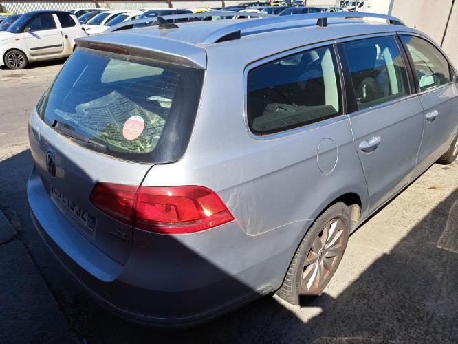 Image Feu arriere principal gauche (feux) - VOLKSWAGEN PASSAT 6