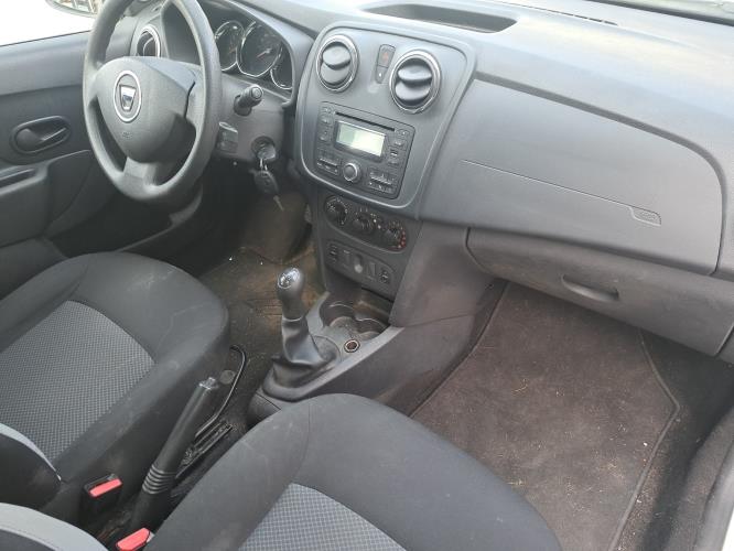 Image Pare boue avant gauche - DACIA SANDERO 2