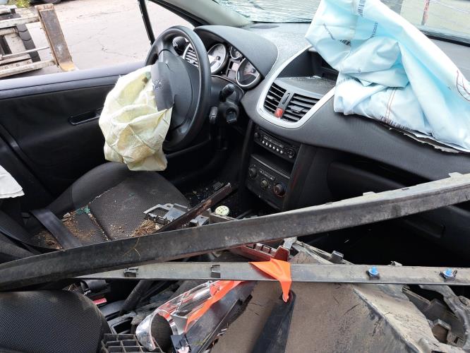 Image Autoradio d'origine - PEUGEOT 207