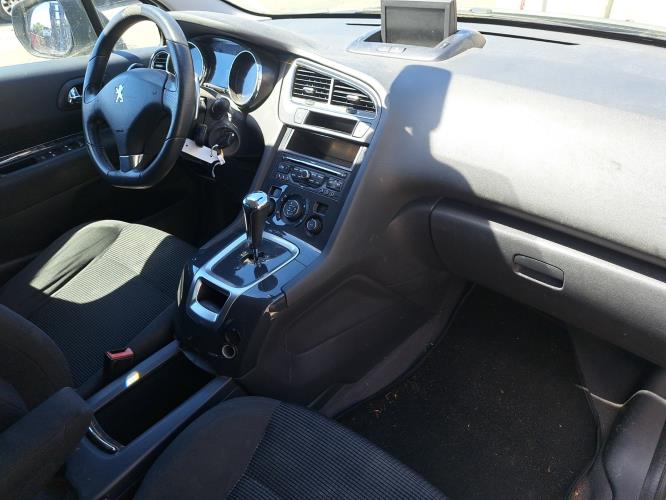Image Feu arriere principal droit (feux) - PEUGEOT 5008 1