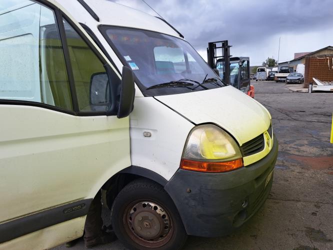 Image Pare choc avant - RENAULT MASTER 2