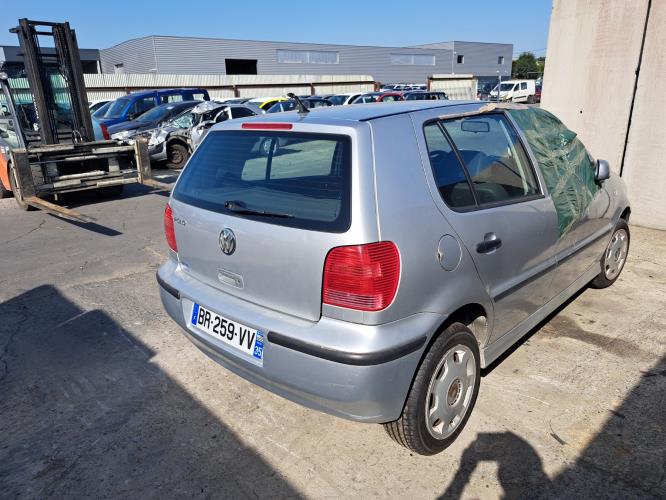 Image Optique avant secondaire gauche (feux)(clignotant) - VOLKSWAGEN POLO 3