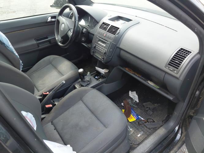 Image Porte avant droit - VOLKSWAGEN POLO 4