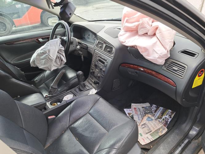 Image Malle/Hayon arriere - VOLVO V 70 1