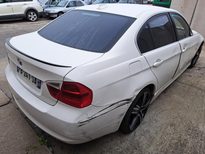 Image Ecran GPS - BMW SERIE 3 E90