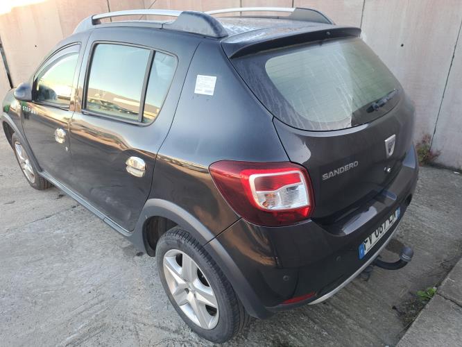 Image Attelage (boule de remorquage) - DACIA SANDERO 2